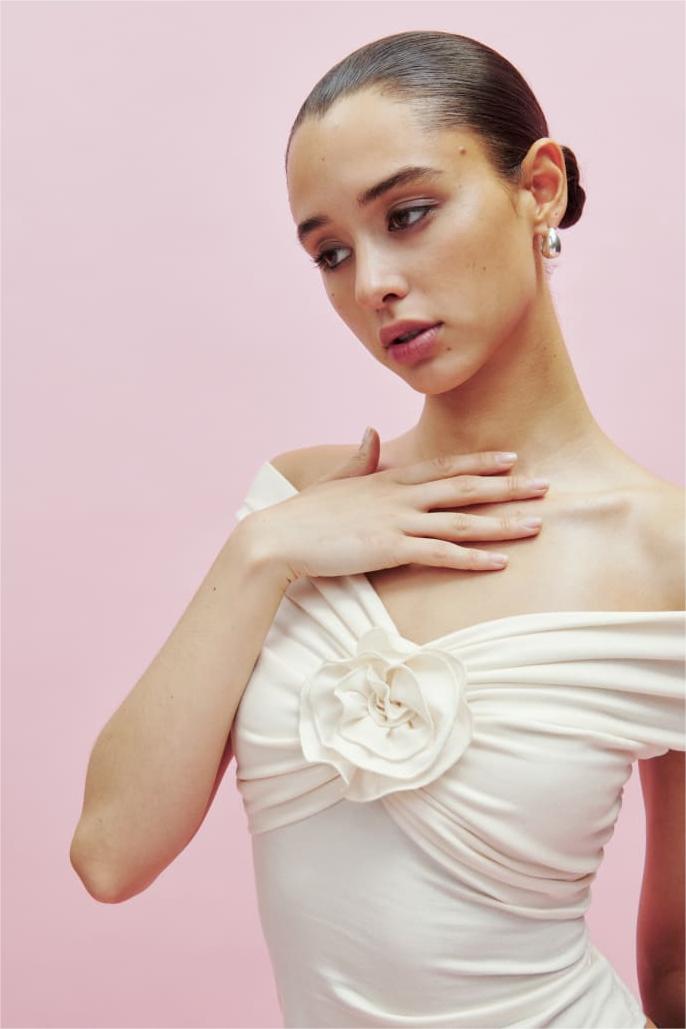 3d Knit Off-shoulder Top