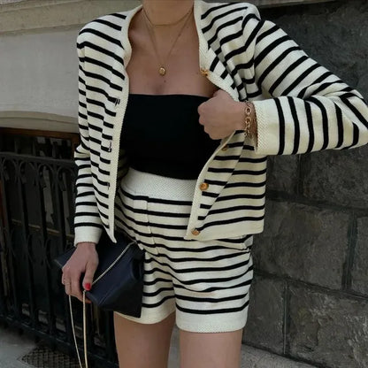 Taruxy Knitted Shorts 2 Piece Sets Outfits Loose Cardigan Sweater Woman Winter Street High Waist Short Suits