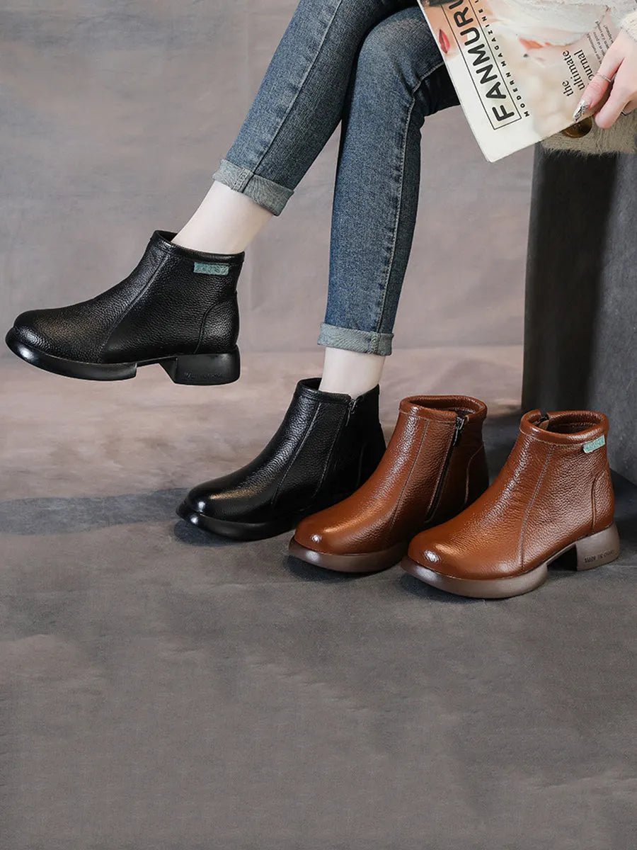 Elegantly Styled Boots for Everyday Wear