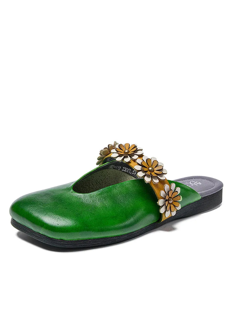 Effortlessly Elegant Slippers with a Timeless Design