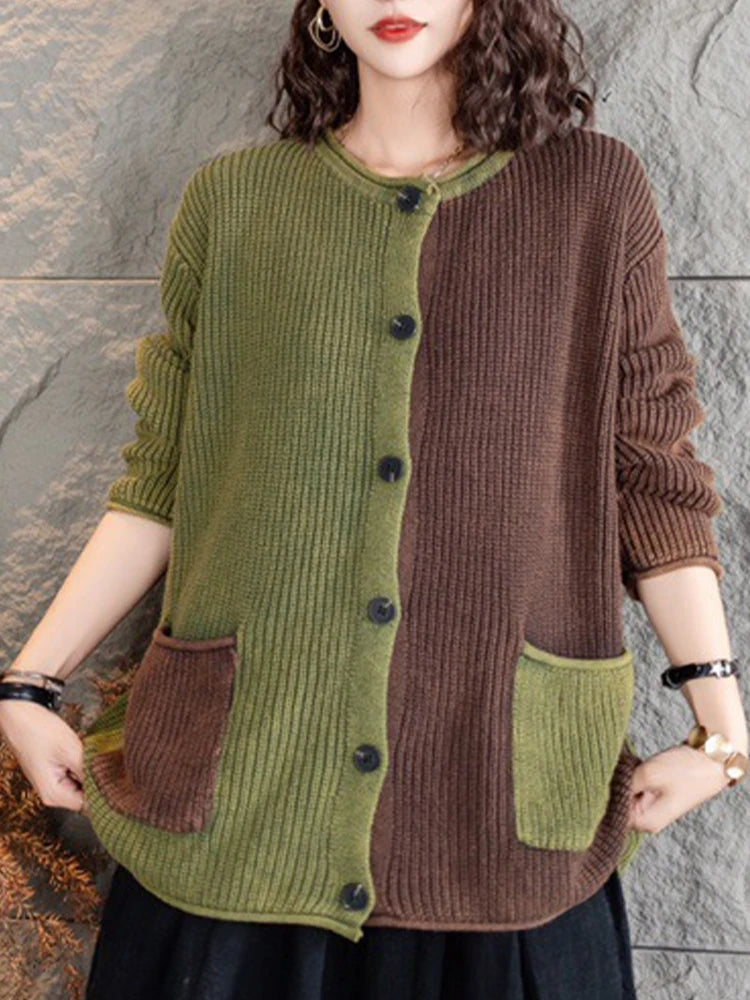 JO | Elegant knitted cardigan with color gradient and buttons