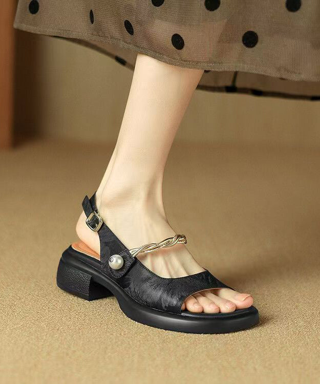 Elegantly Styled Sandals for Everyday Wear