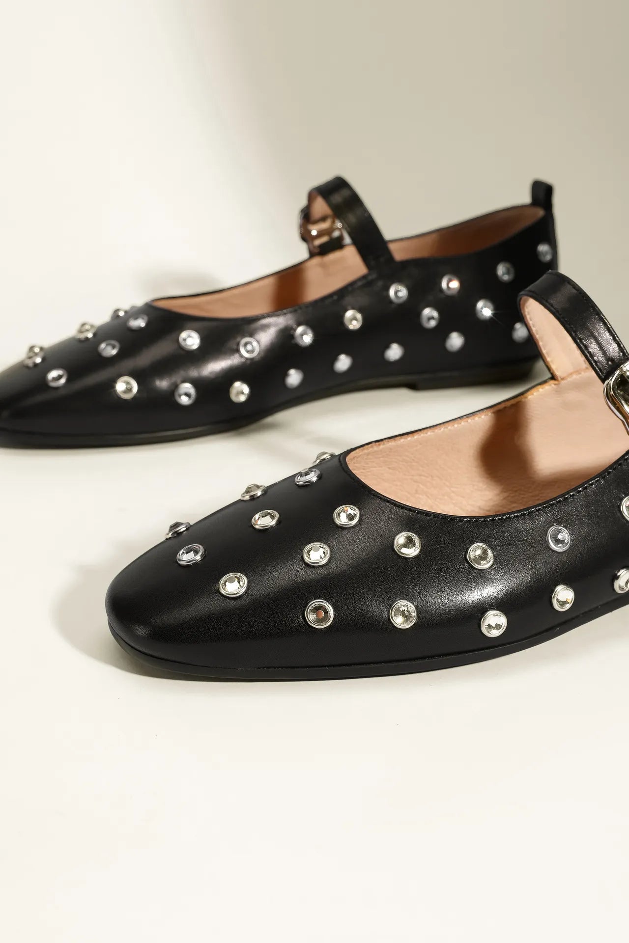 Studded Rhinestones Mary Jane One-line Buckle Ballet Flats