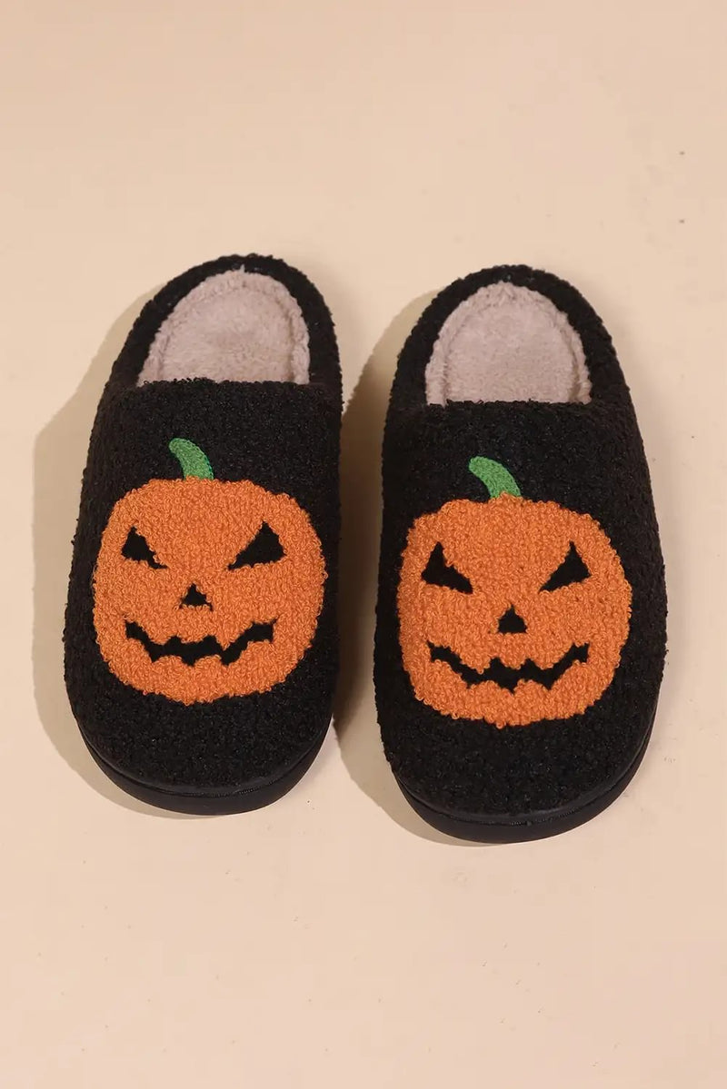 Effortlessly Elegant Slippers with a Timeless Design