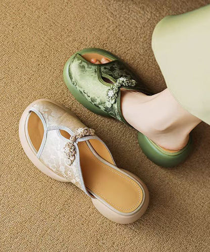 Thoughtfully Designed Sandals in a Timeless Style