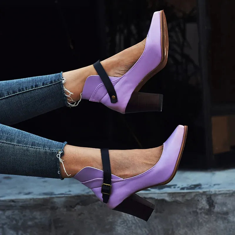 Beautifully Finished Heels in a Timeless Design