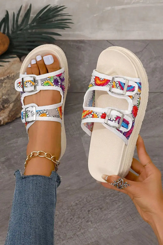 Elegantly Styled Slippers for Everyday Wear