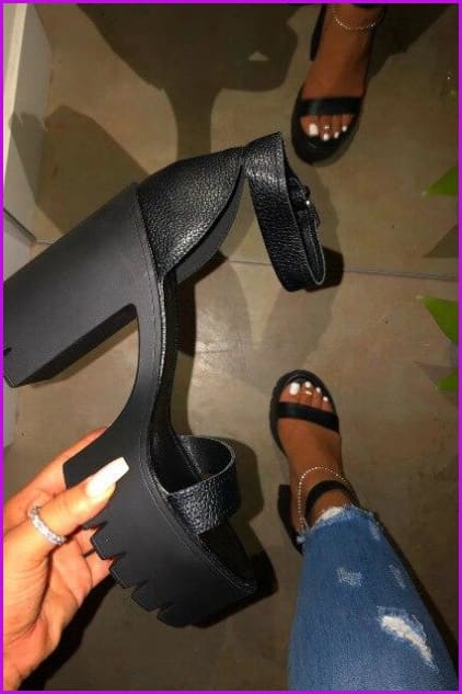 Classic Vintage Heels with a Flattering Fit