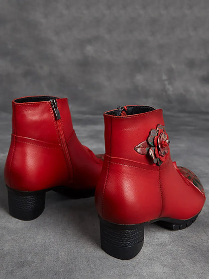 Subtly Elegant Boots with a Refined Vintage Look