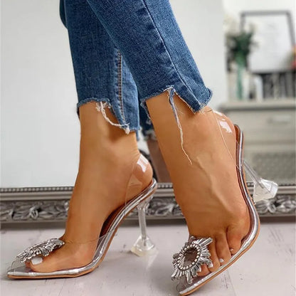 Elegantly Styled Sandals for Everyday Wear