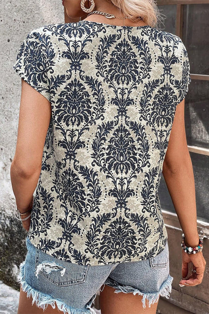 Hollowed Out V Neck T-shirts