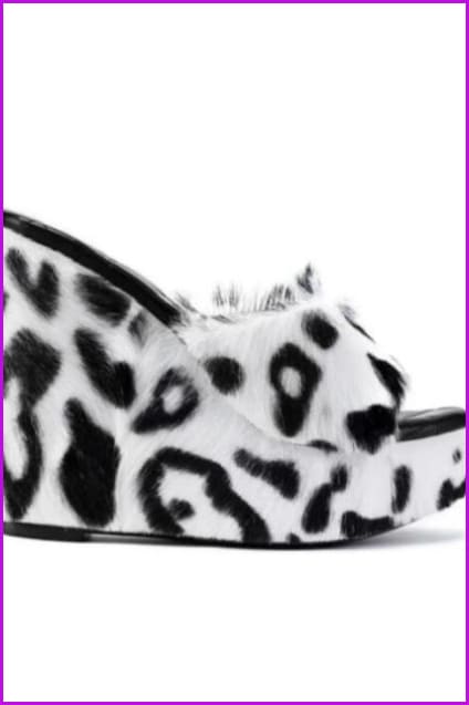 Vintage Style Slippers with a Modern Fit