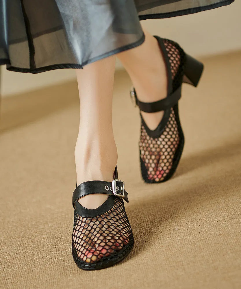 Boutique Black Buckle Strap Hollow Out Chunky Heel Sandals Ap1062