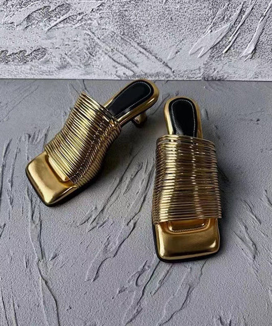 Casually Elegant Sandals with a Refined Edge