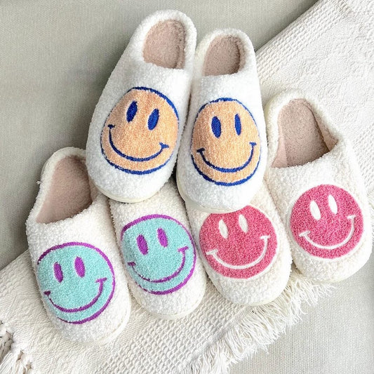 Finely Styled Slippers with a Classic Vintage Look