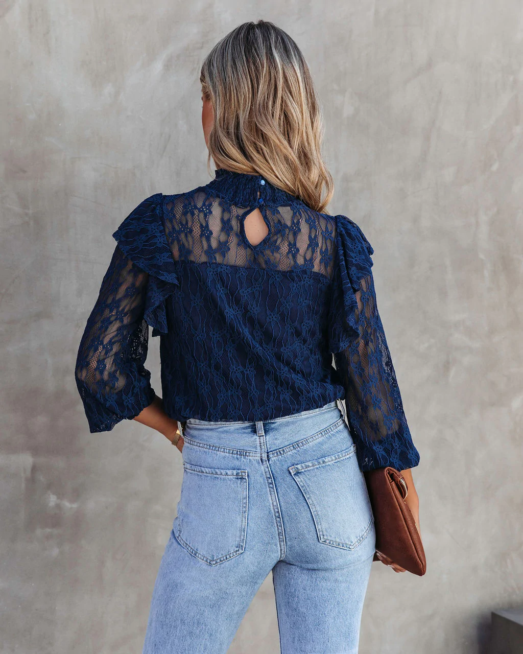 Summer Vacation New Gouhua Hollow Lace Lotus Long Sleeve Blouses