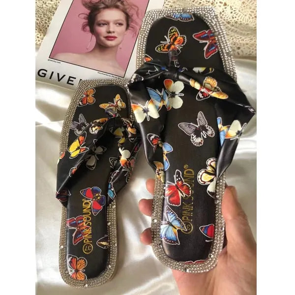 Beautifully Finished Slippers in a Timeless Design
