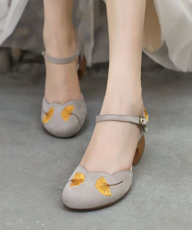 Elegantly Styled Heels for Everyday Wear