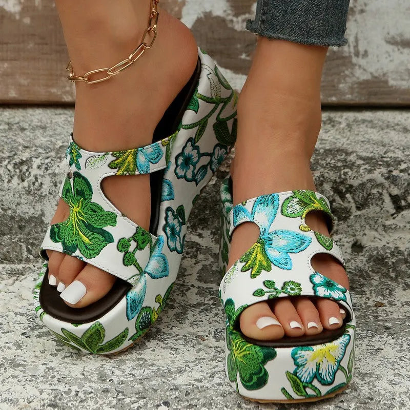Subtly Elegant Shoes with a Refined Vintage Look