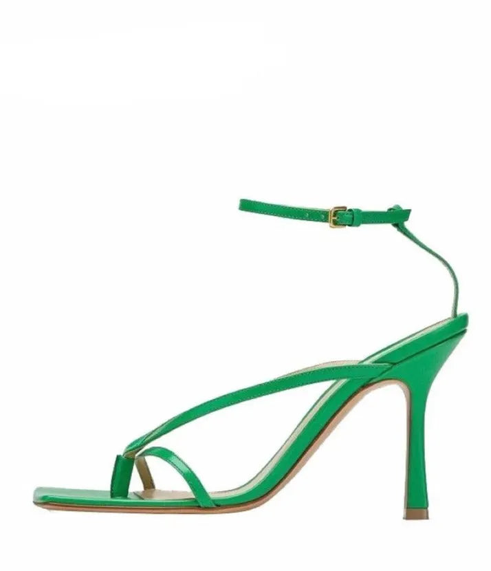 Casually Elegant Heels with a Refined Edge