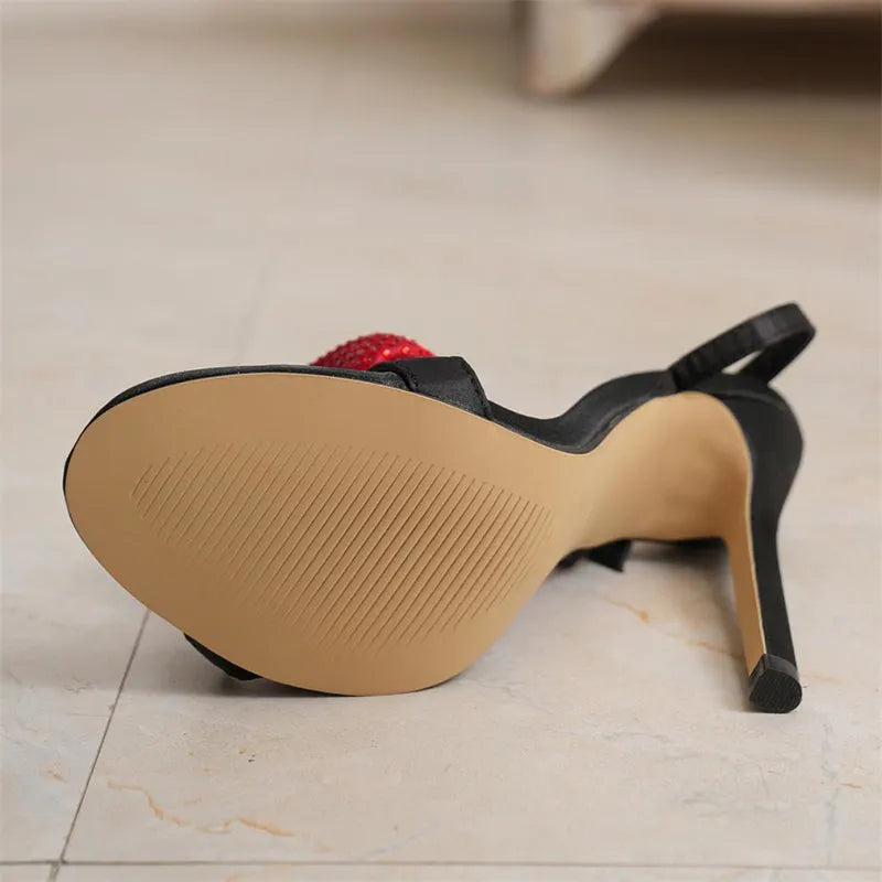 Finely Styled Shoes with a Classic Vintage Look