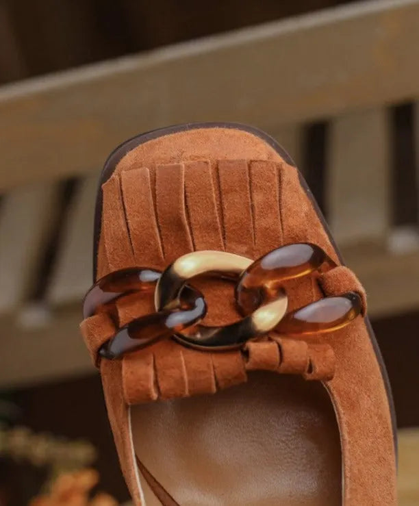Finely Styled Heels with a Classic Vintage Look
