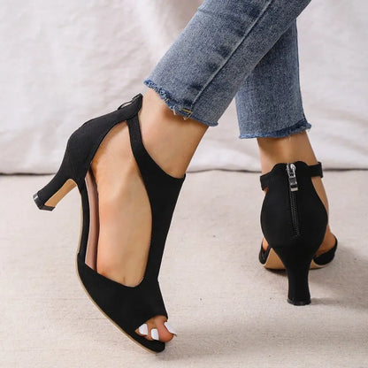 Beautifully Finished Shoes in a Timeless Design
