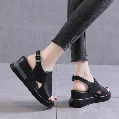 Casually Elegant Heels with a Refined Edge