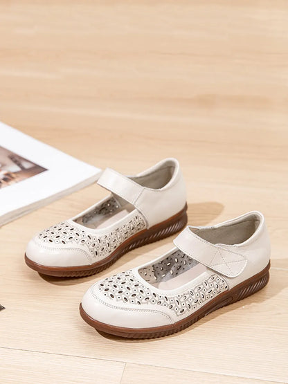 Subtly Elegant Shoes with a Refined Vintage Look
