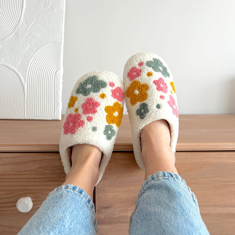 Classic Designed Slippers in a Timeless Cut