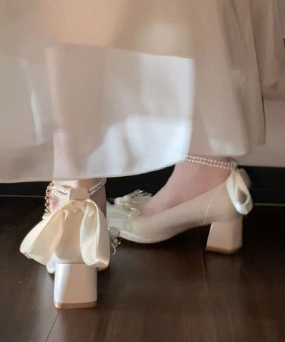 Classic Designed Shoes in a Timeless Cut