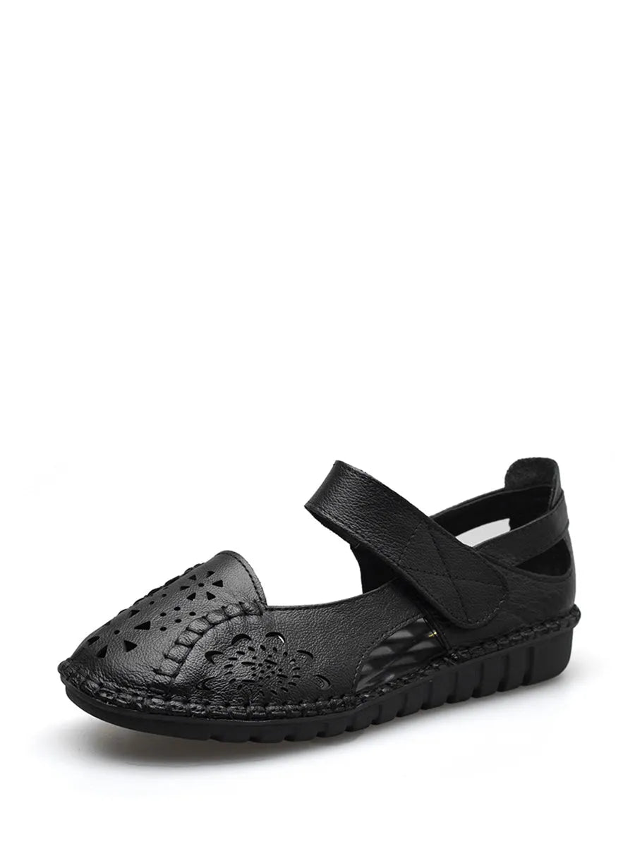 Casually Elegant Sandals with a Refined Edge