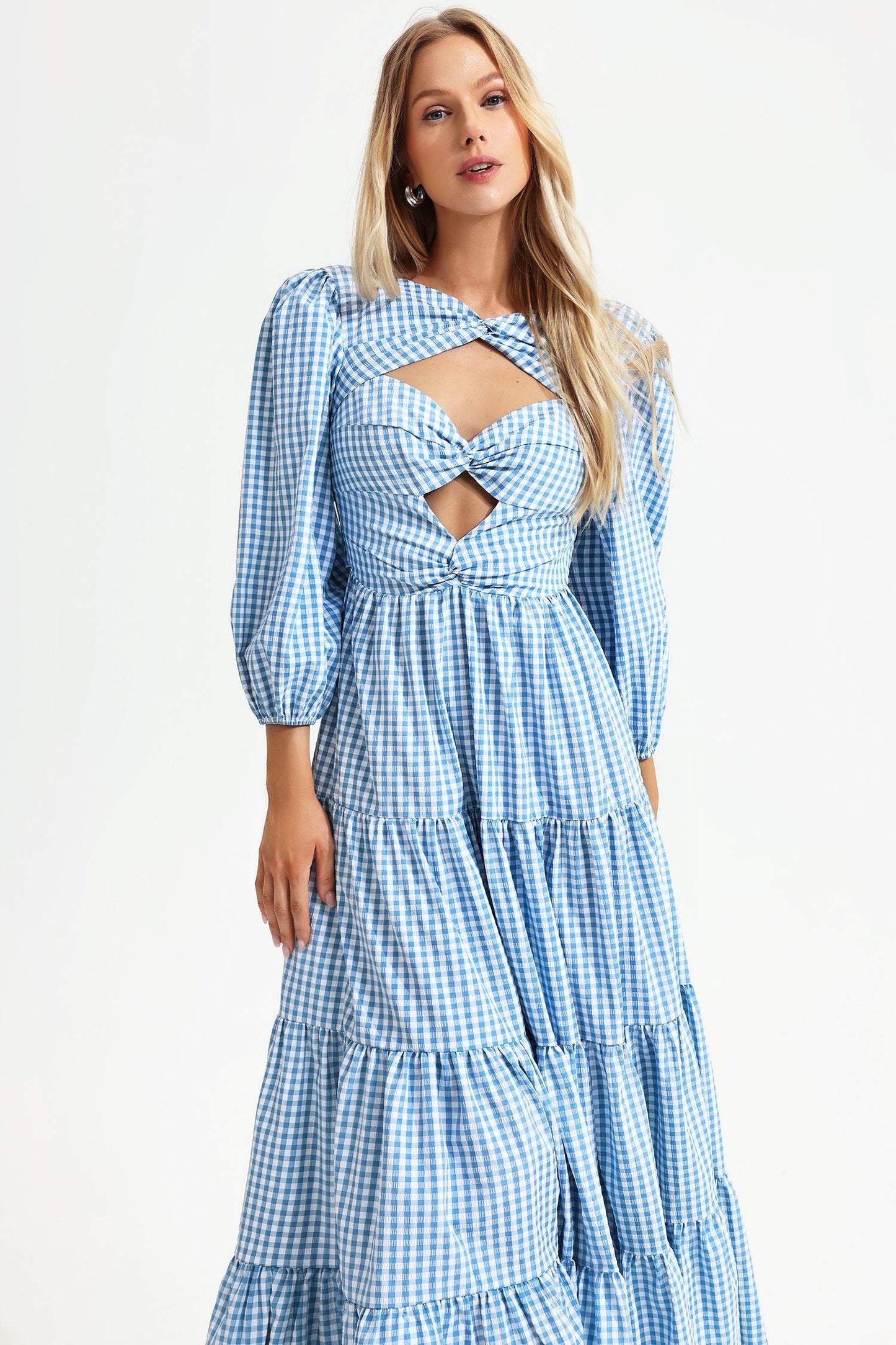 Puff Sleeve Cut-out Tiered Ruffle Hem Backless Maxi Dress