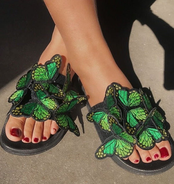 Classic Vintage Slippers with a Flattering Fit