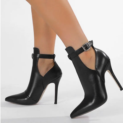 Finely Styled Shoes with a Classic Vintage Look