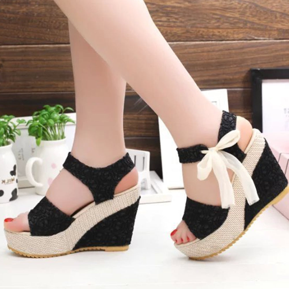 Subtly Elegant Heels with a Refined Vintage Look