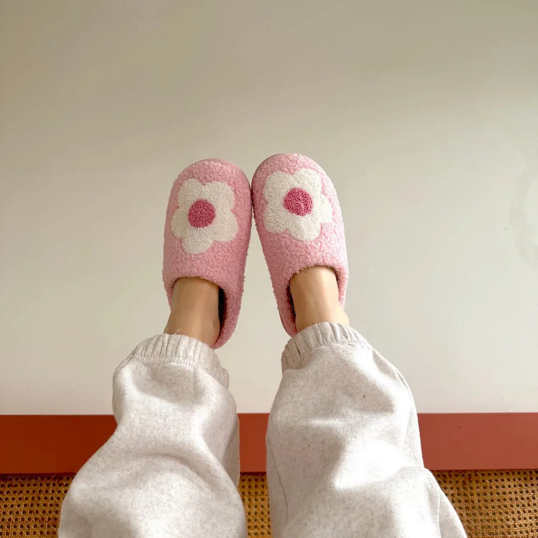 Classic Designed Slippers in a Timeless Cut