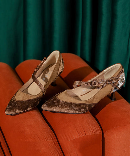 Sophisticated Heels with a Clean Classic Look