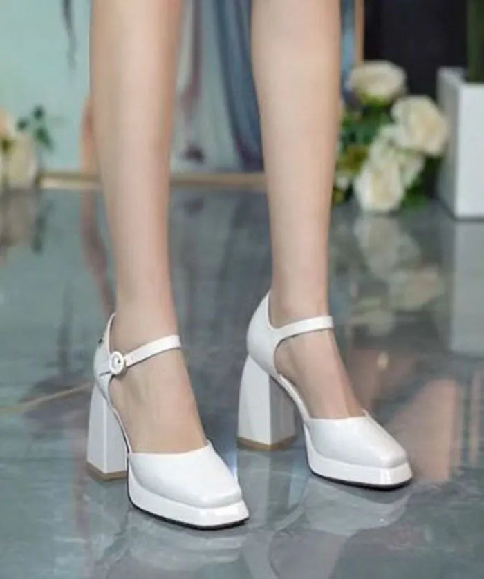 Elegantly Styled Heels for Everyday Wear