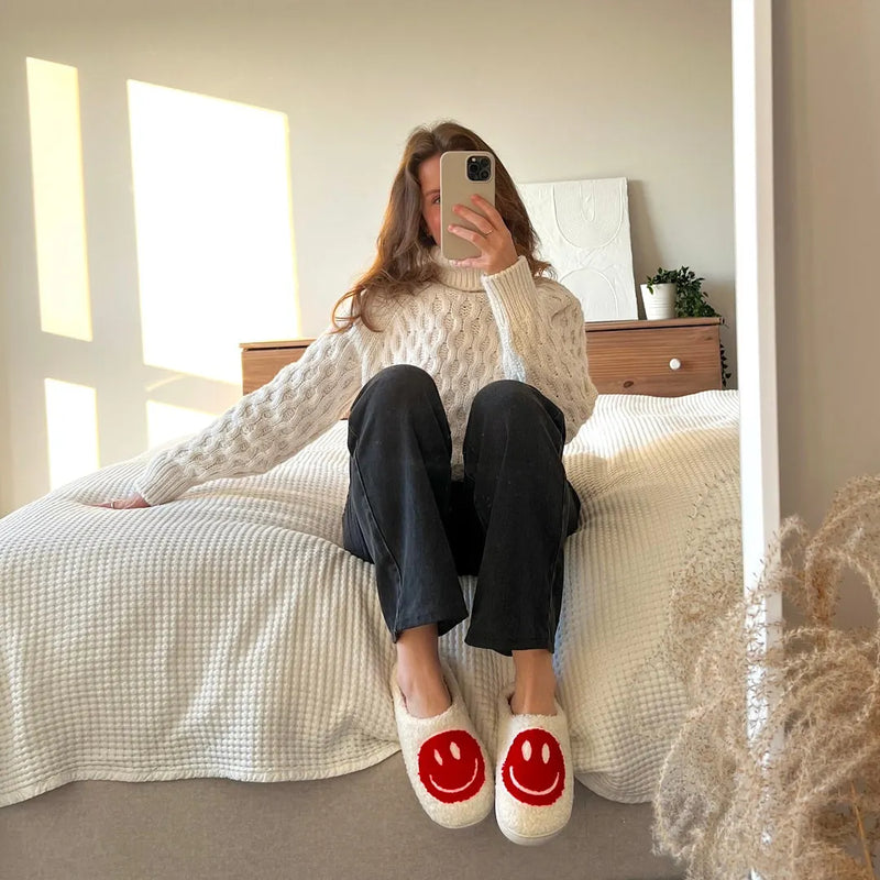 Finely Styled Slippers with a Classic Vintage Look