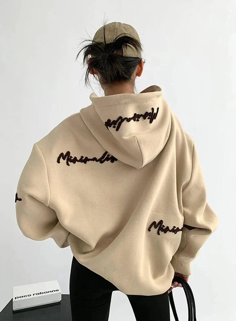 JO | Oversized hoodies