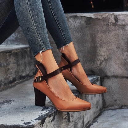 Beautifully Finished Heels in a Timeless Design