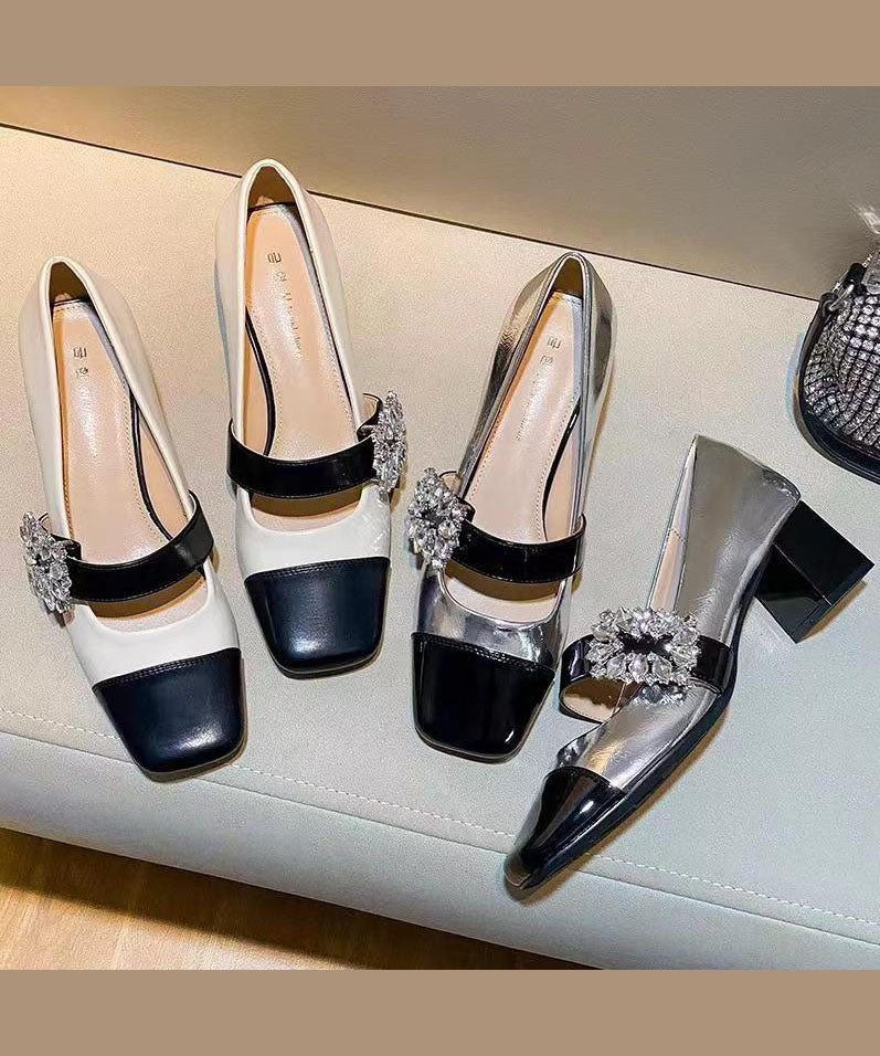 Casually Elegant Shoes with a Refined Edge