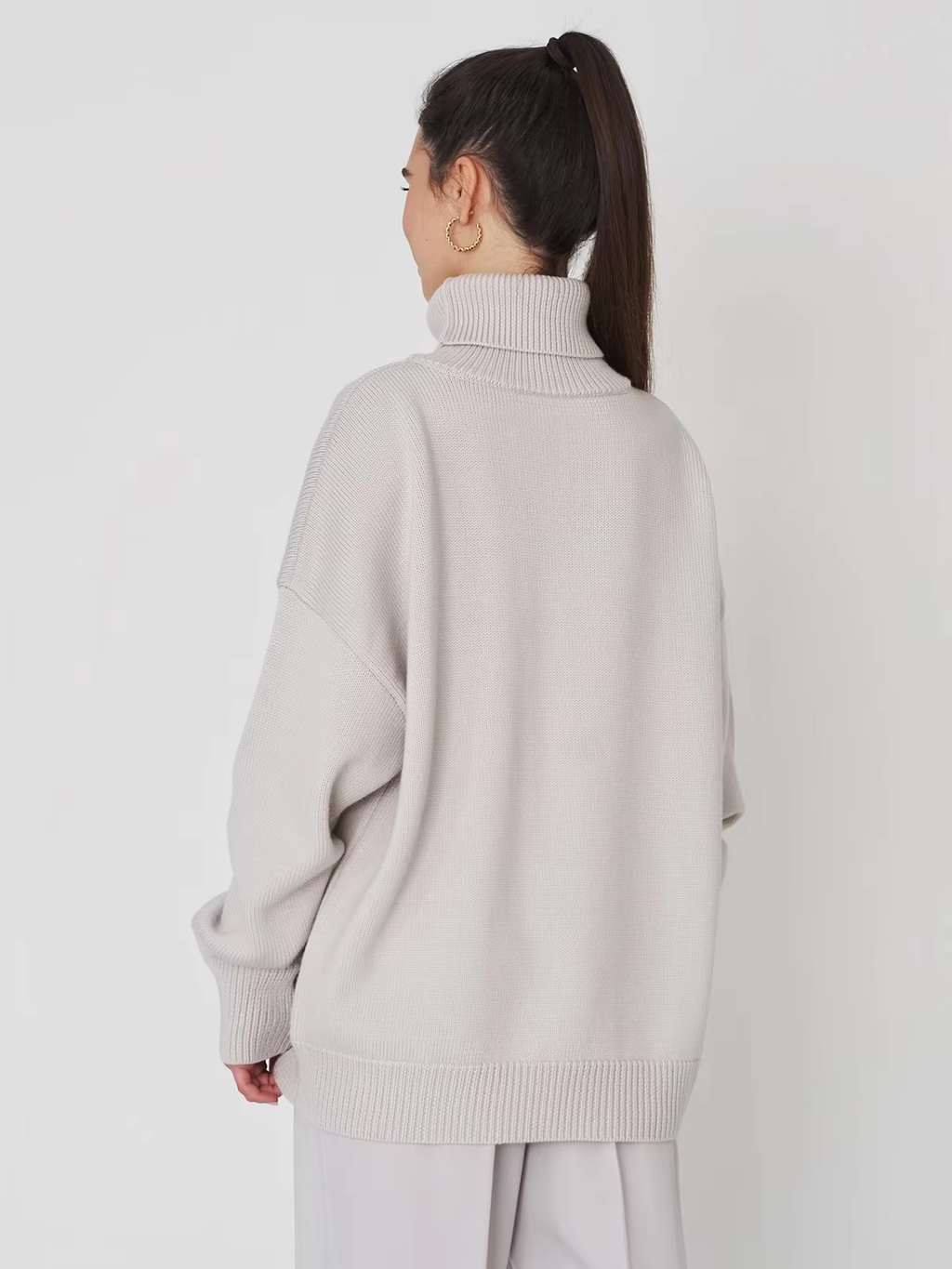 JO | MW - Cozy oversized sweater with turtleneck
