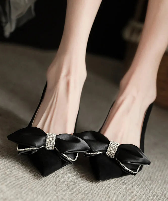 Beautifully Finished Heels in a Timeless Design