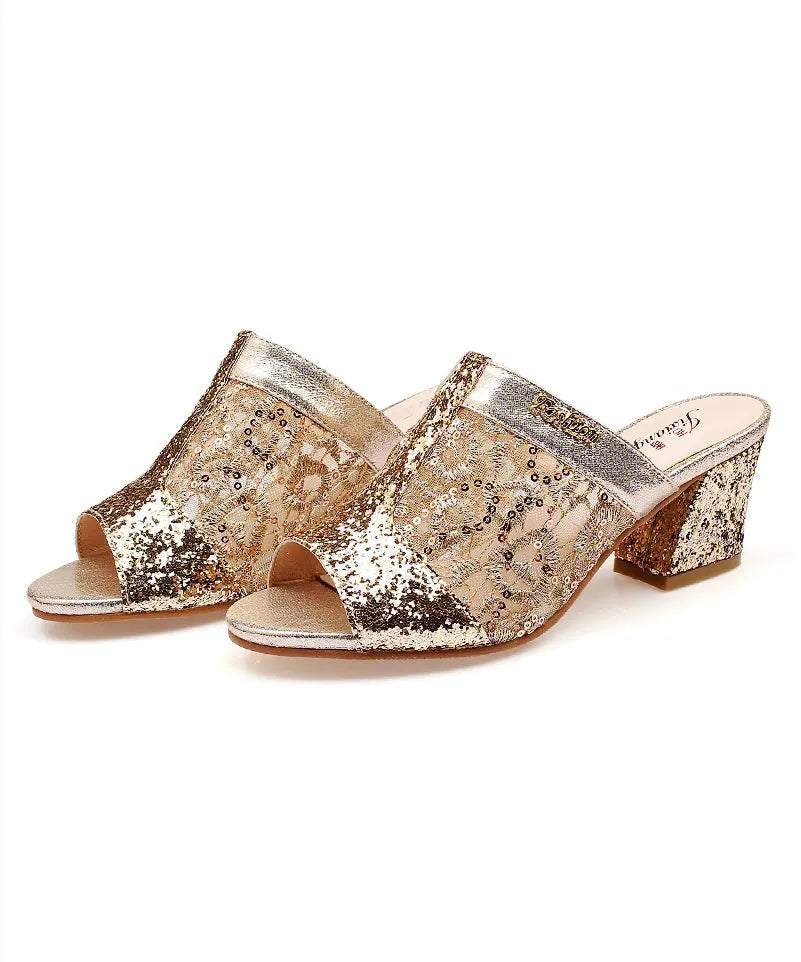 Finely Styled Sandals with a Classic Vintage Look