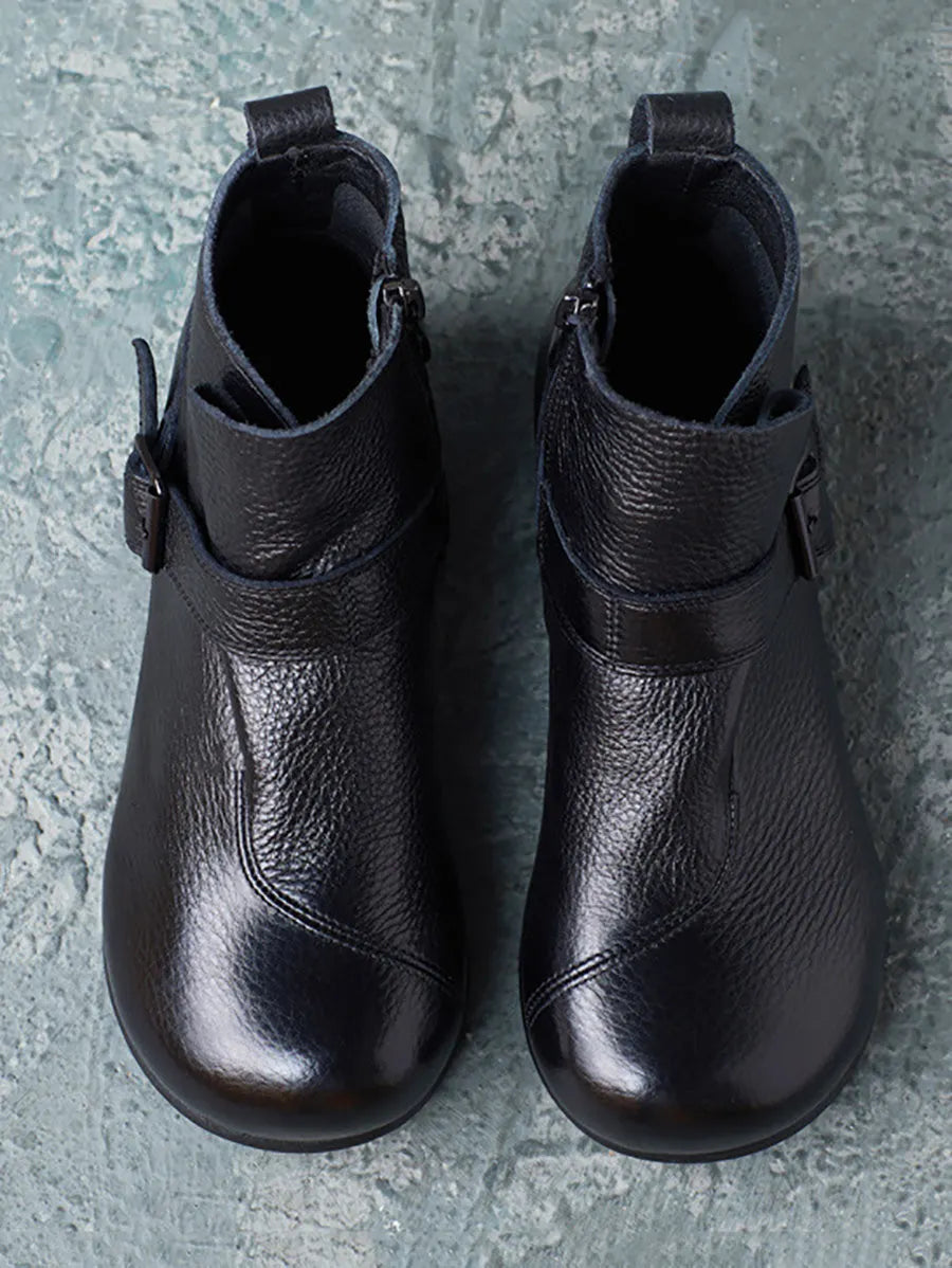 Subtly Elegant Boots with a Refined Vintage Look