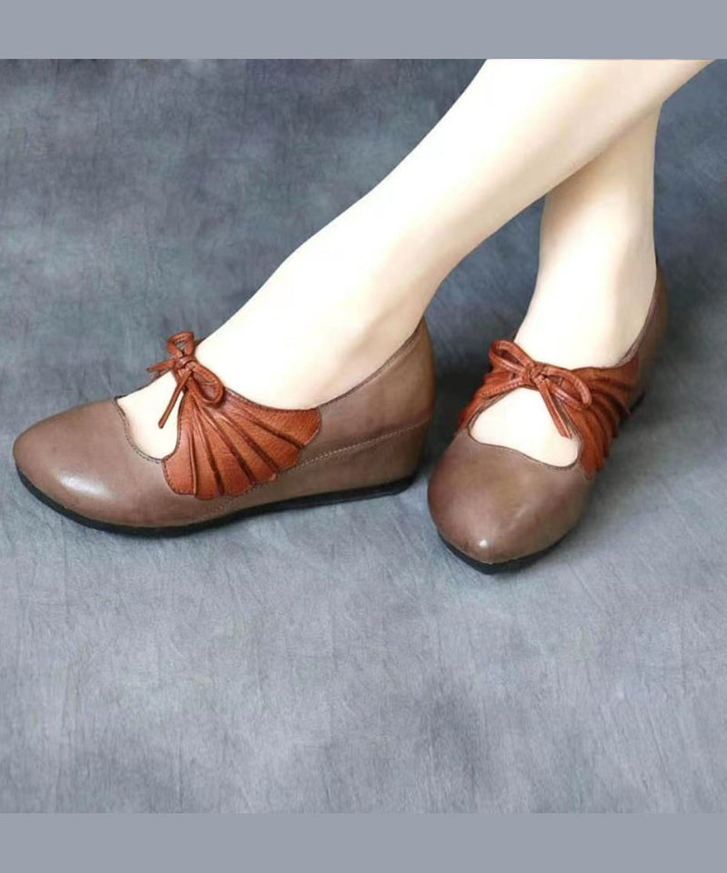 Sophisticated Heels with a Clean Classic Look