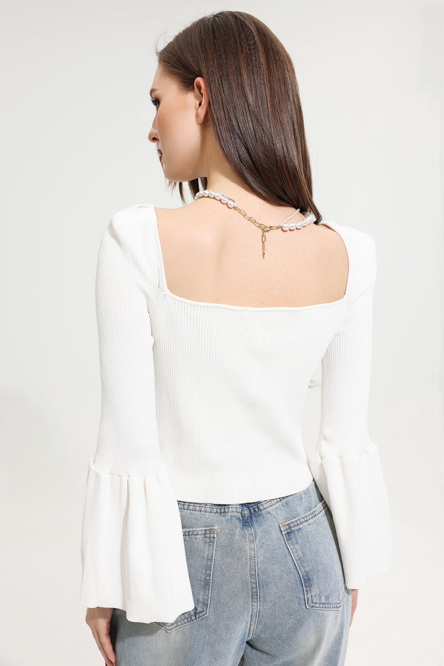 Woolen Knit Sweetheart Neck Long Sleeve Top White