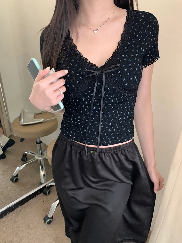 Korean Kawaii Lace Patchwork T-shirt Y2k Aesthetic Top Bow Knot V-neck Short Sleeve Crop Top Elastic Slim